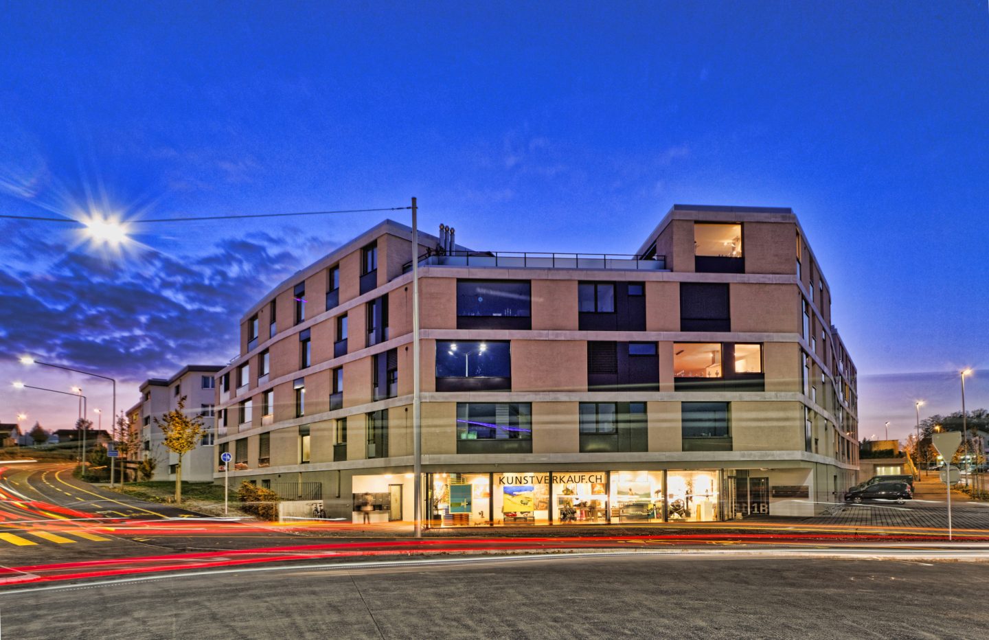  Wohn- und Geschäftshaus Mauensee